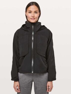 Lululemon Always Effortless Jacket size 4